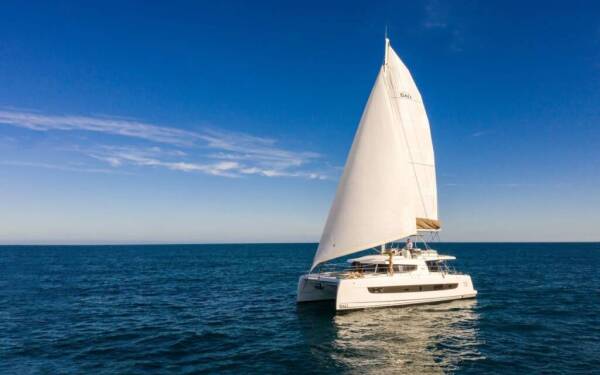 Bali 4.6 - Yacht Charter Caribbean