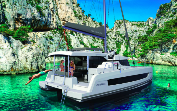 Bali Catspace - Yacht Charter Caribbean