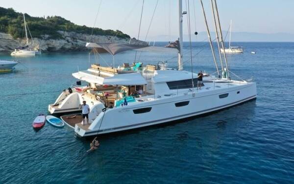 Victoria 67 - Yacht Charter Caribbean